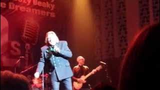 Billy.J.Kramer.From A Window. live.3.4.15.