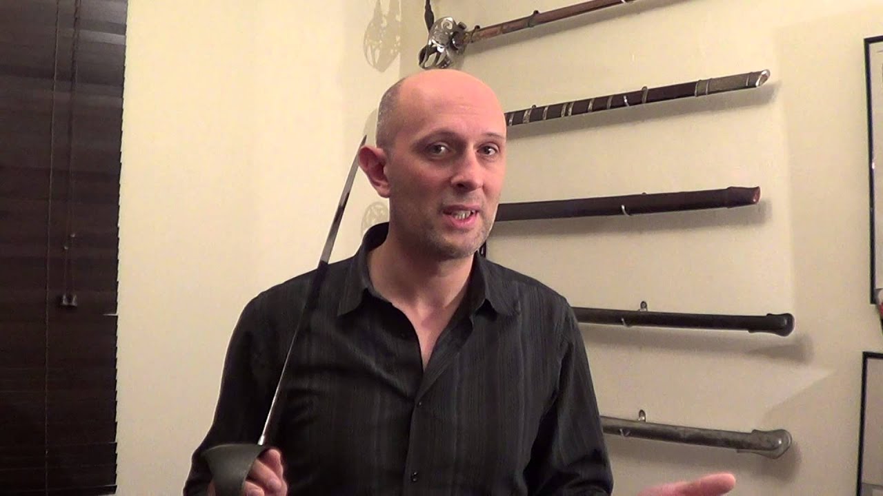 Which hand weapons are best? Always context.