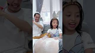 NGAKAK PARAH 🤣 LEIKA BIKIN MOCHI PERUT KENYAL SEKALI 😂 #leika #trending #viralvideo #mochi