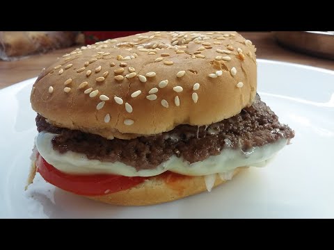 Videó: Hogyan Főzzünk Finom, Apróra Vágott Hamburgert Sajttal