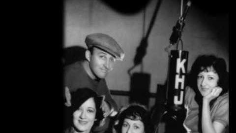 The Boswell Sisters and Bing Crosby - Lawd, you made the night too long (1932).wmv