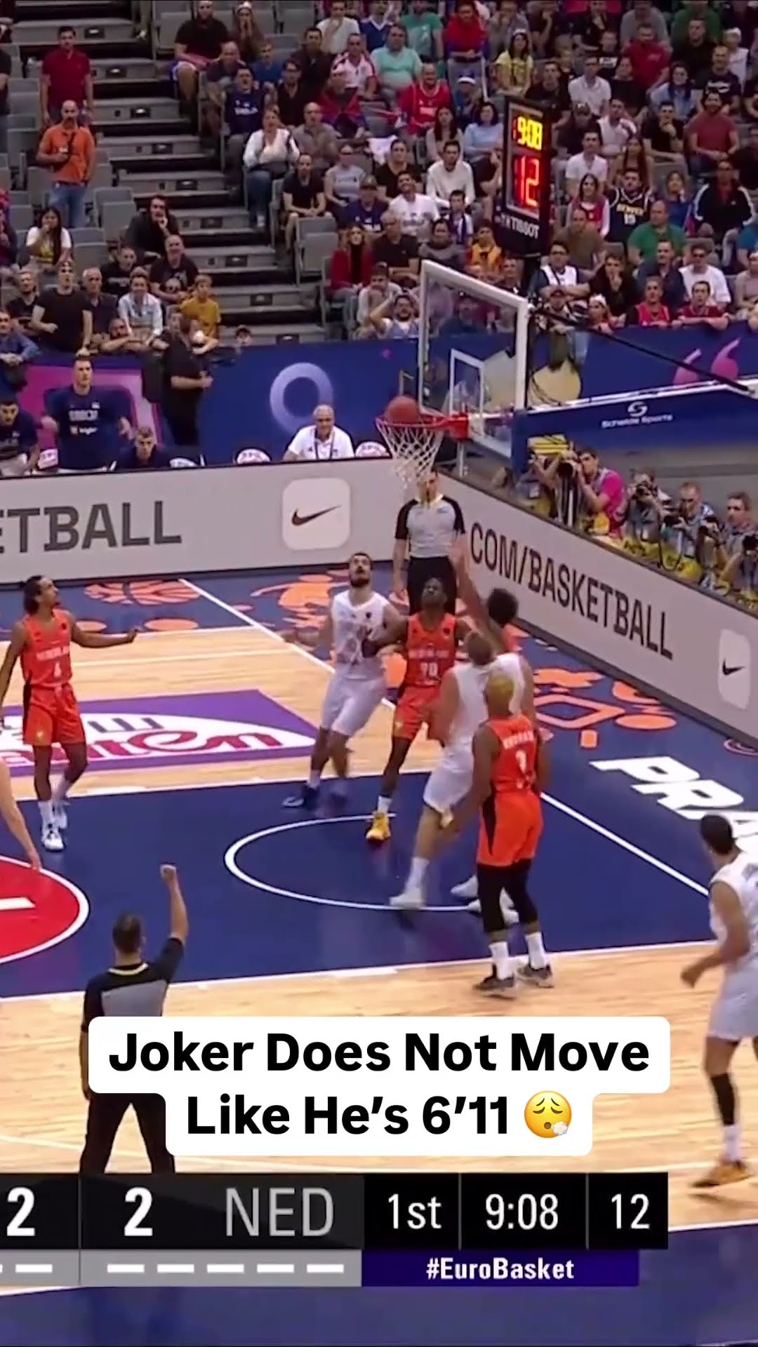 When Nikola Jokic shows off his skill ?