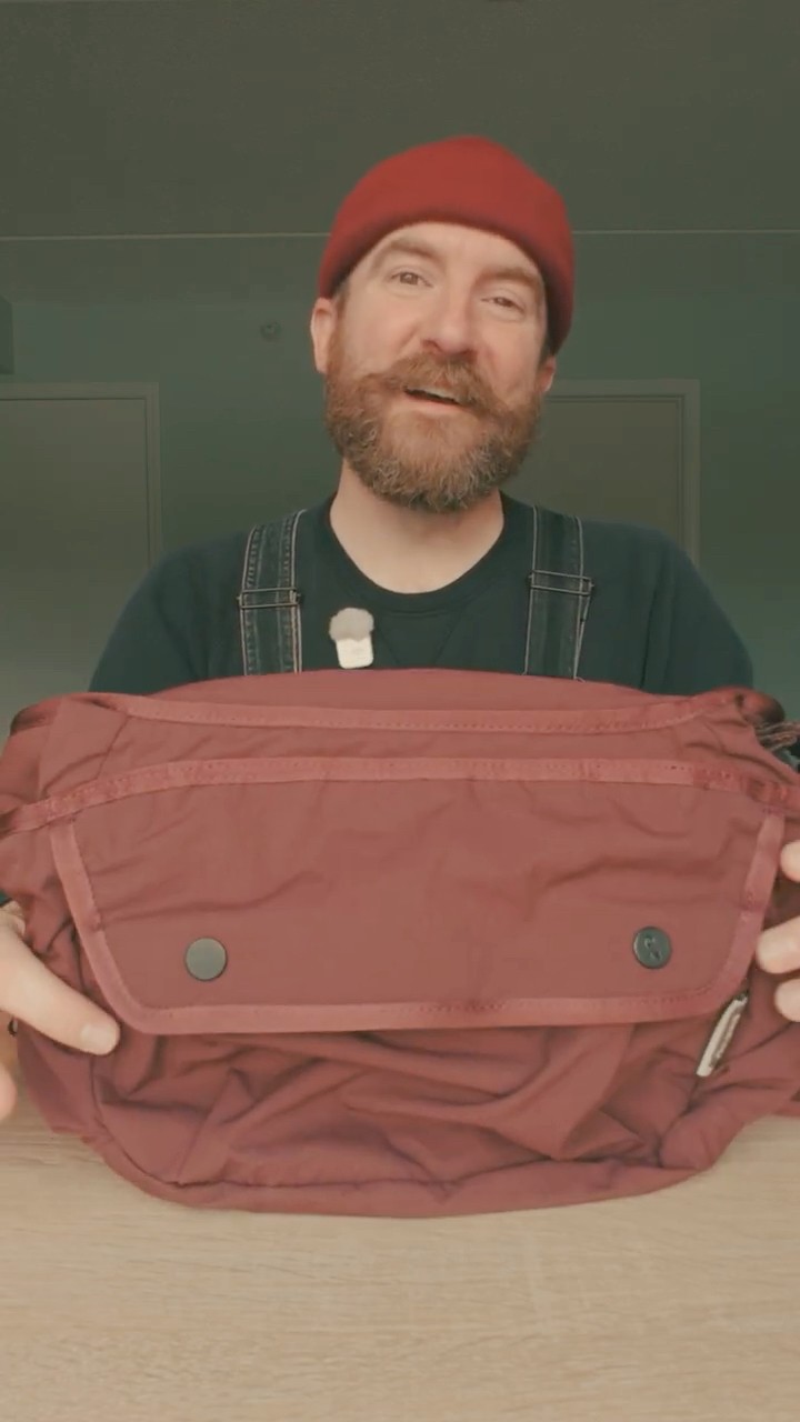 Bellroy Cinch Sling: Perfect for Weekend Travel - YouTube