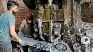 Bike Rear Wheel Sprocket Making in Factory | Motorcycle Chain Garari