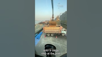 Crane Loading Grain – Good Tools and Machinery Can Increase Work Efficiency