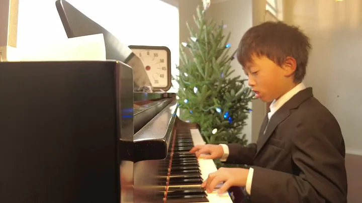Jeremy gets ready for  2022 Fall piano recital