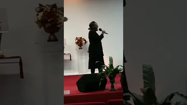 Mother Yvonne Johns Preach.