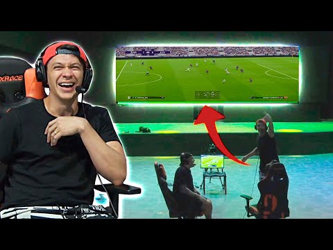 JOGANDO PES 21 EM UMA TELONA DE CINEMA!