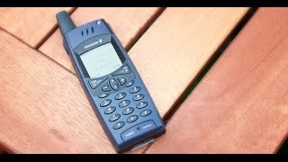 Looking Back - 2000 - Ericsson R380 World Phone