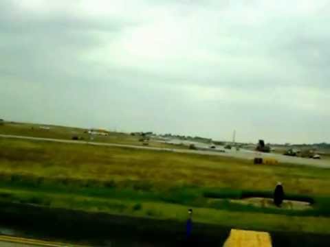 Flight 227 from Burlington Iowa, landing in St Louis, MO.AVI - YouTube