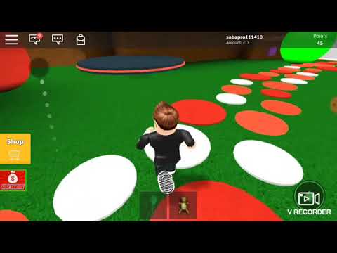 მე  და   ნატალია   კლდეს  უნდა  გადავურჩეთ  თორემ  კლდე მოგვკლავს