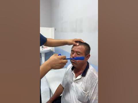 Videoda qiz qaltiraydi