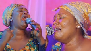 OHEMAA EUNICE MADE ME CRY WATCHING THIS WORSHIP 2022 screenshot 5