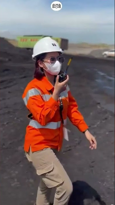 cewek kerja di tambang#tiktok #trending #shorts #shortvideo #safteyfirst #blast