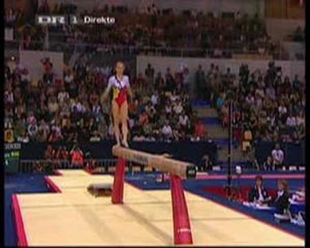 Sandra Izbasa 2006 Worlds Beam Event Finals