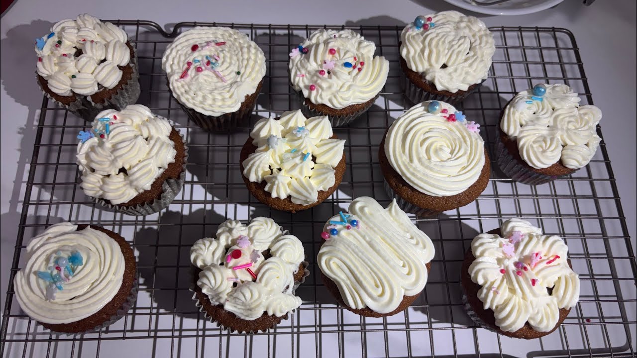 Teh tarik / milk tea cupcakes!