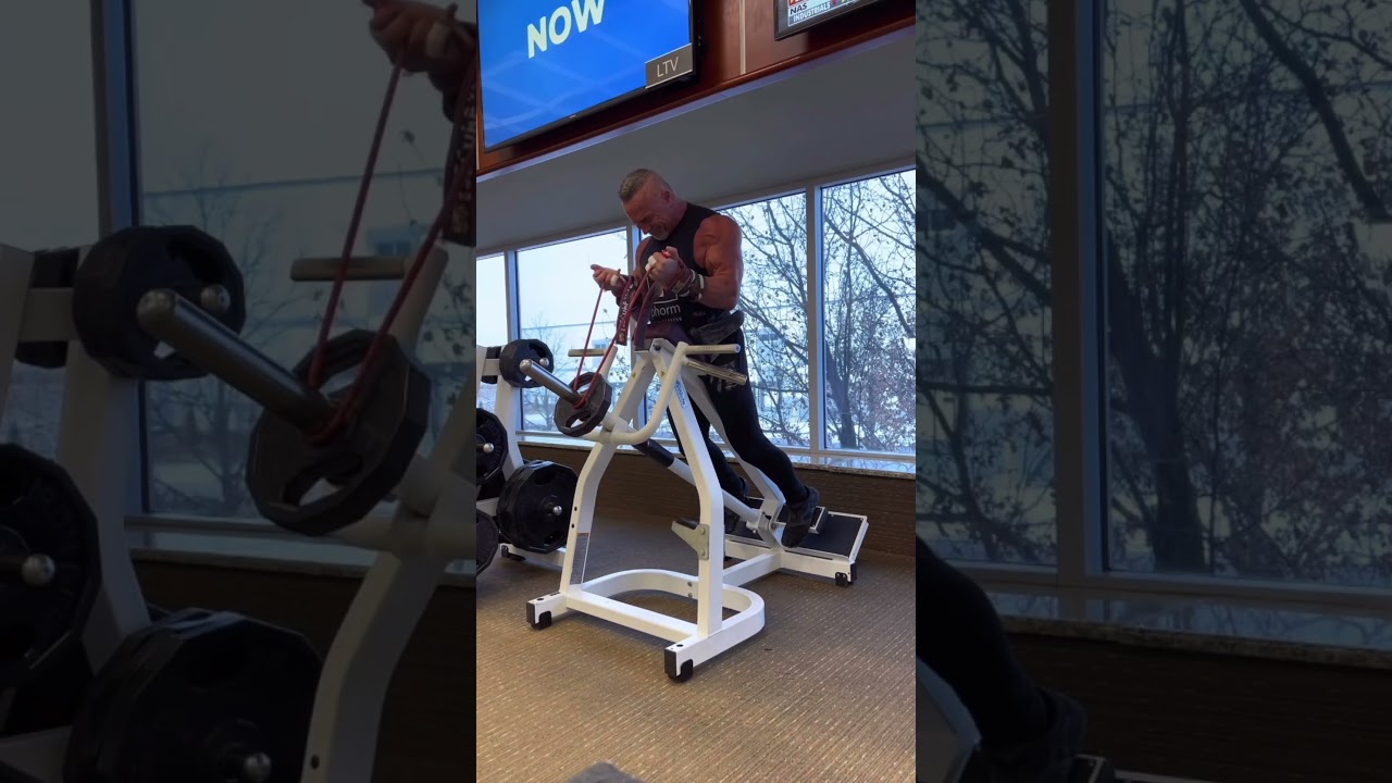 Try this variation of a drag curl using a rope and the T-bar. Get ready for an incredible burn