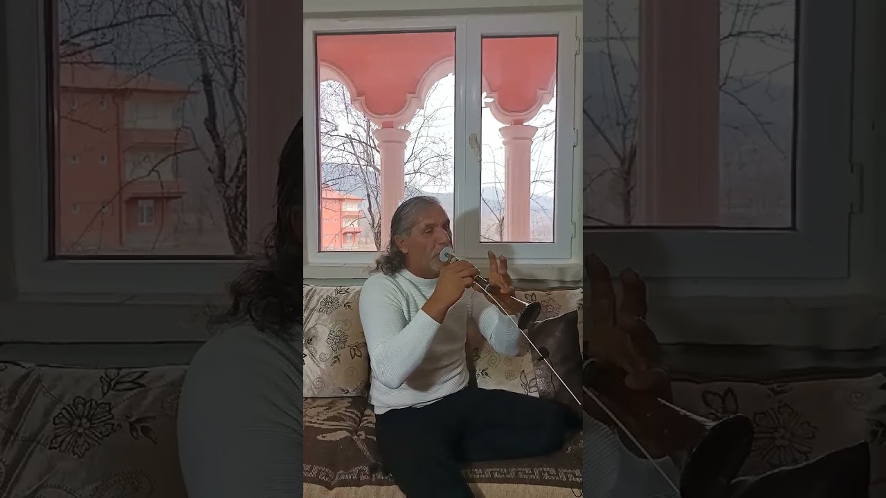 Zurnada tek Mustafa İpek