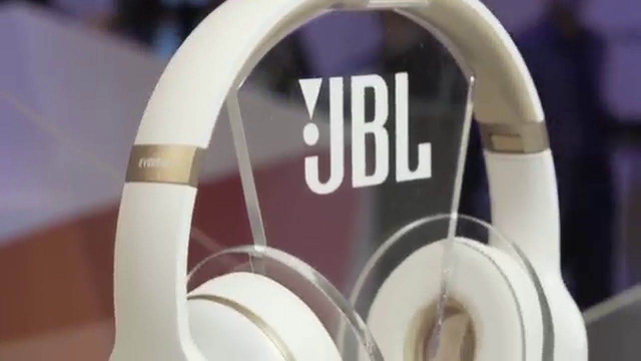 JBL Everest Elite 700 headphones | CES 2016 | Crutchfield video