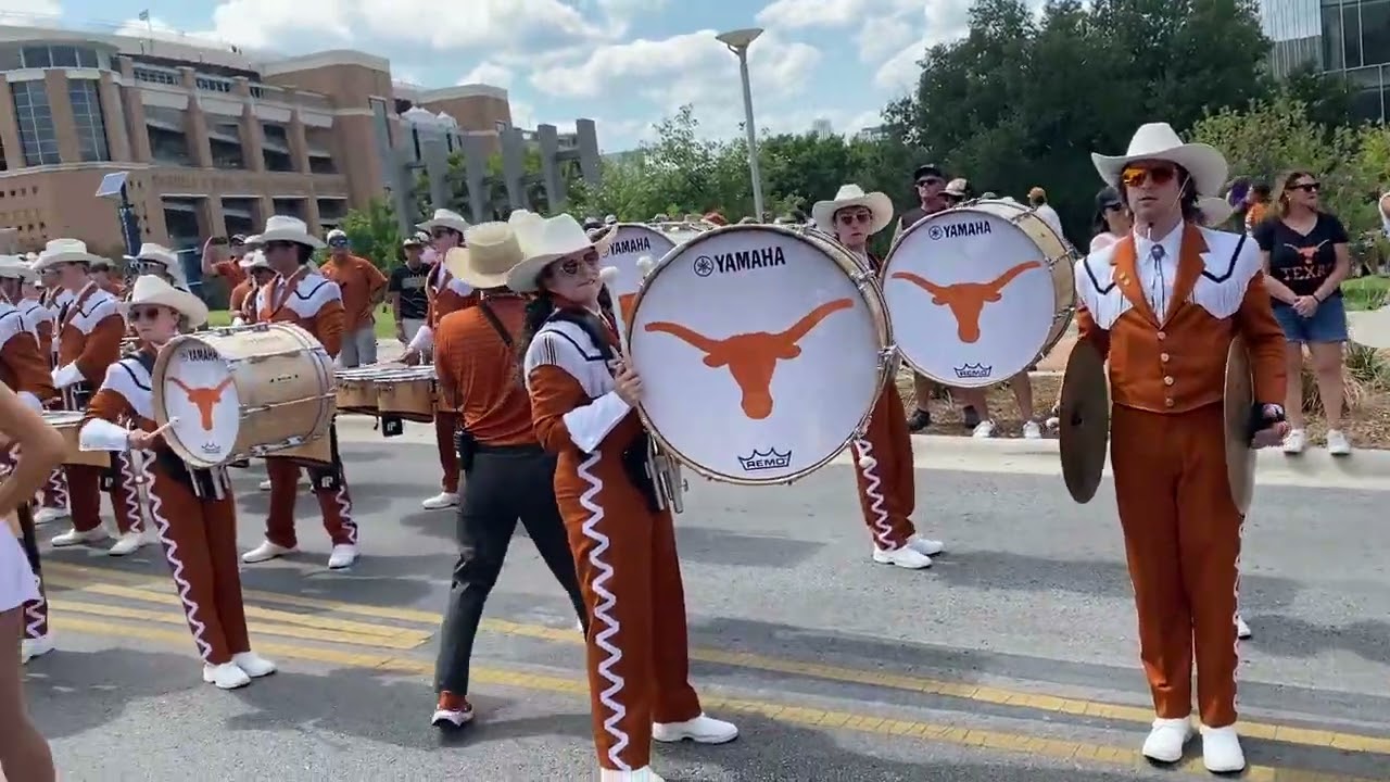 Texas Longhorn Band step-off for DKR Sep 13, 2025 UTEP @ Texas 
