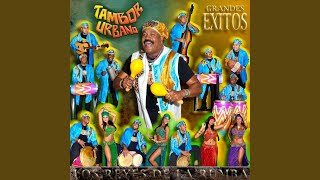 Video thumbnail of "Tambor Urbano - Un Año Más / Cumpleaños Feliz"