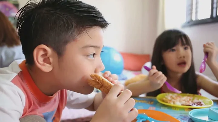 Eat the Rainbow! Kids Power Anthem @HernesseKuikeu-l5o 