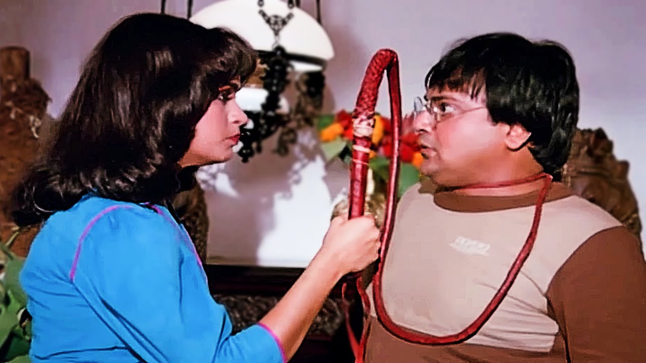 पदमिनी कोल्हापुरे ने औरत पर हाथ डालने वाले का हंटर से ये हाल किया | DHARMENDRA ACTION | DADAGIRI