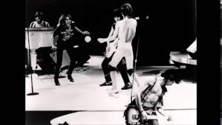 The Rolling Stones feat. Tina Turner - Honky Tonk Women - Live  East Rutherford - 1981 chords