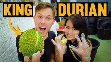 We eat the DURIAN the world’s smelly fruit