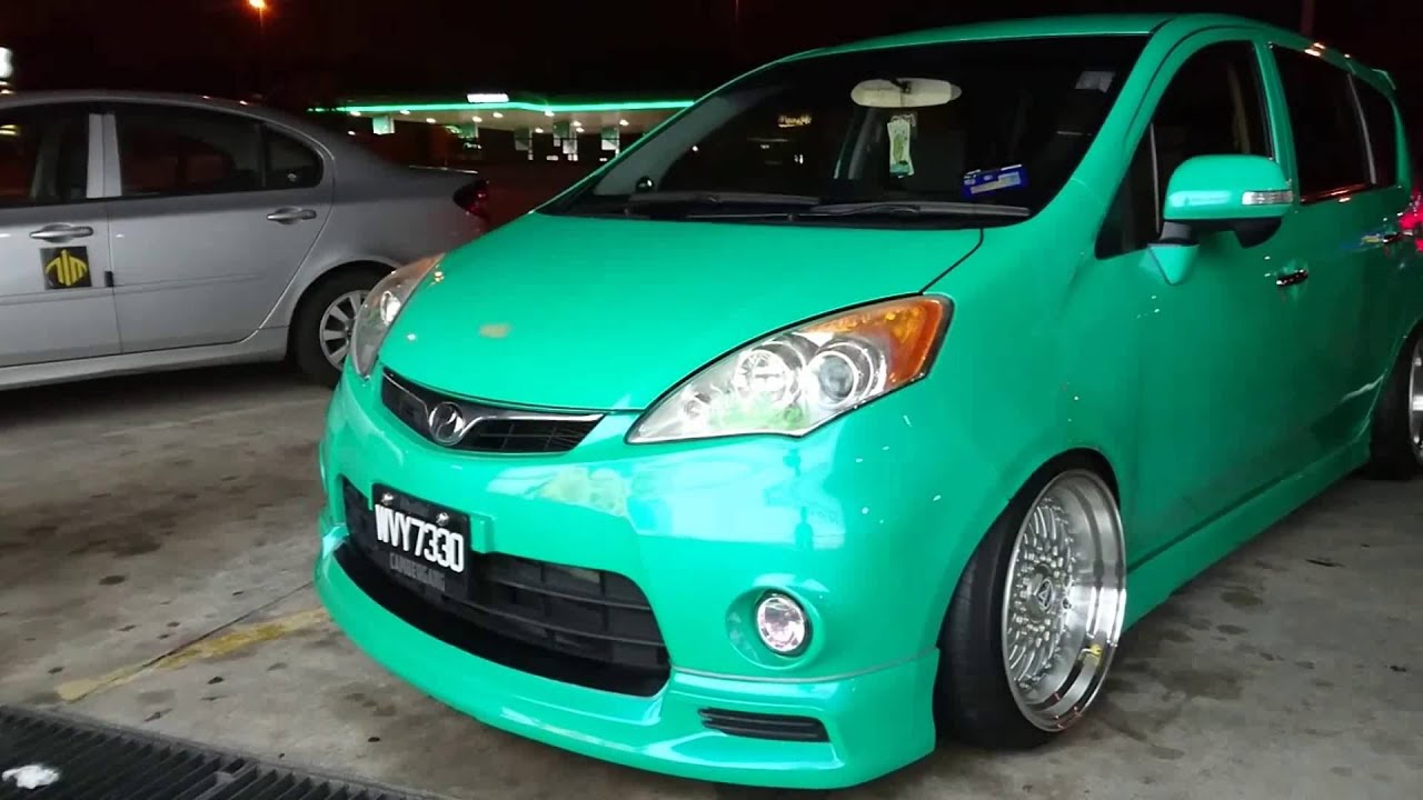 Perodua Alza a.k.a. Toyota Passo Sette / Daihatsu Boon 