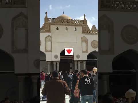 جامع الازهر الشريف في مصر شئ غريب