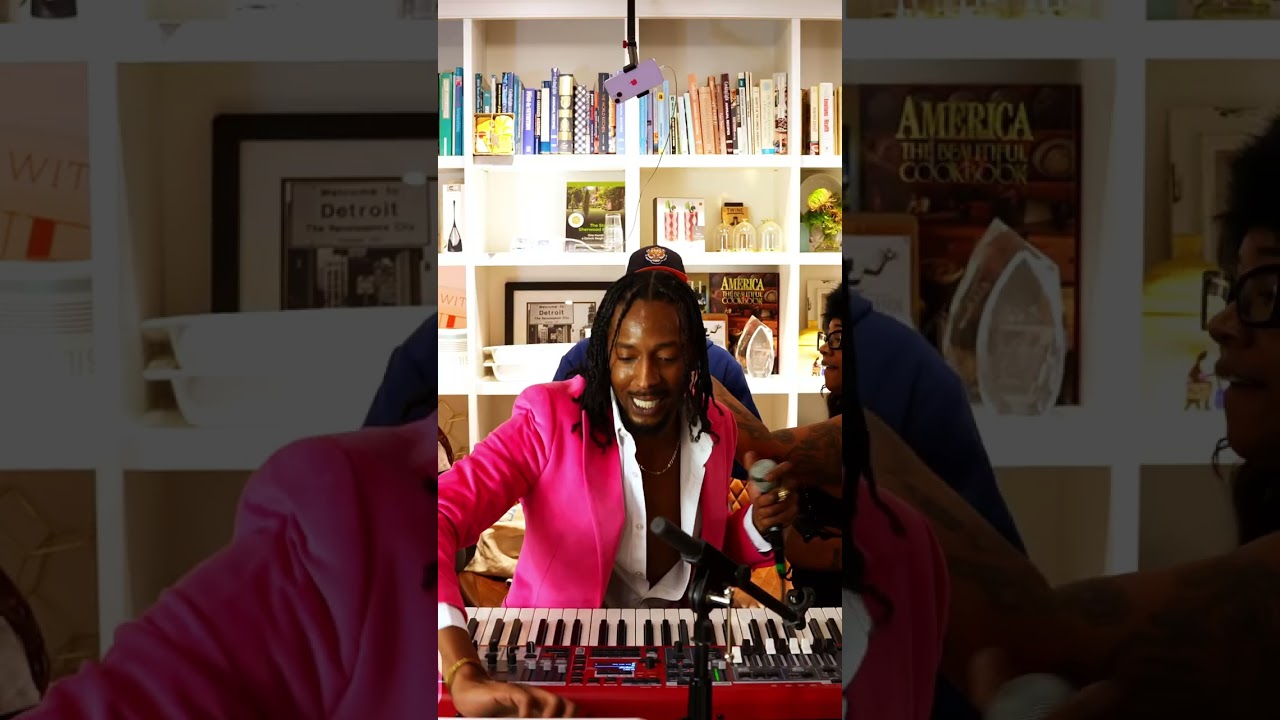 12 — 5 — 25 — Detroit MI