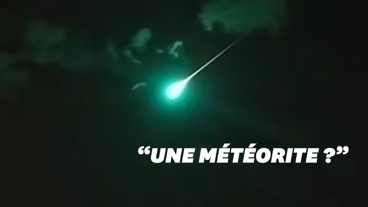 En Australie Une Boule De Feu Verte Non Identifiee Transperce Le Ciel Youtube