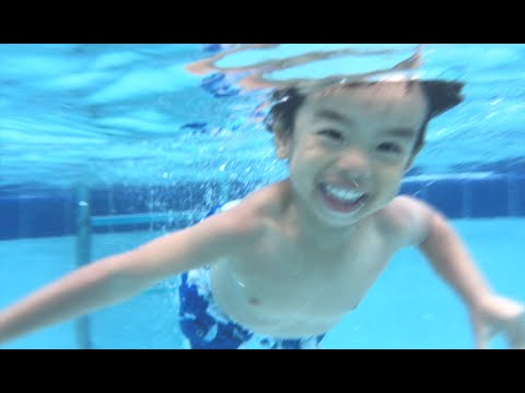 Kaks-aastase väikelapse ujumistunnid