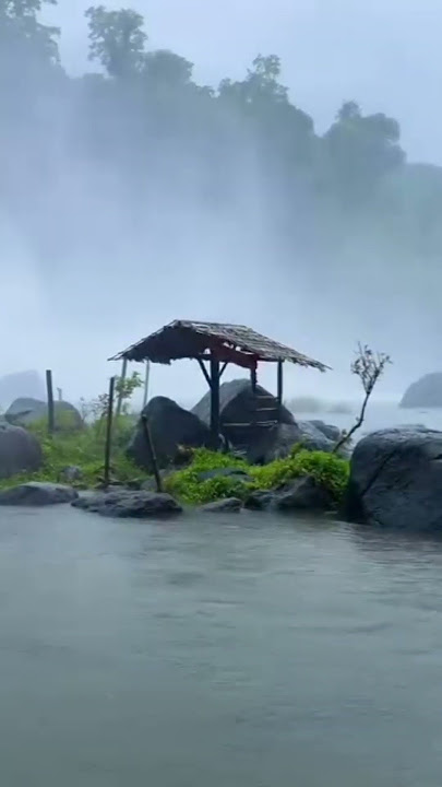 Rimjhim Gire Sawan | Lyrics | Manzil | Amitabh Bachchan | Kishore Kumar | Basu Chatterjee