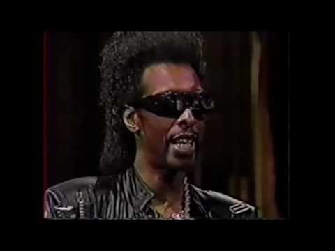 Video: Bootsy Collins Čistá hodnota: Wiki, ženatý, rodina, svatba, plat, sourozenci