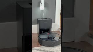 This vacuum does it all!​⁠@roborockglobal Get Q7 M5+ for $249.99 valid 7/8-7/13 use:PDFALLENFOE