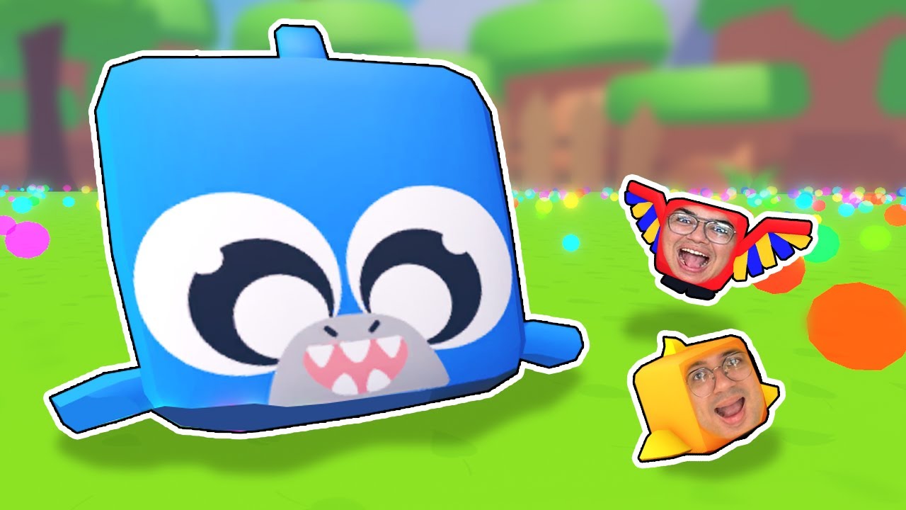 VIRAMOS MINI ANIMAIS QUADRADOS E TEMOS QUE SOBREVIVER NO MEIO DOS GIGANTES!