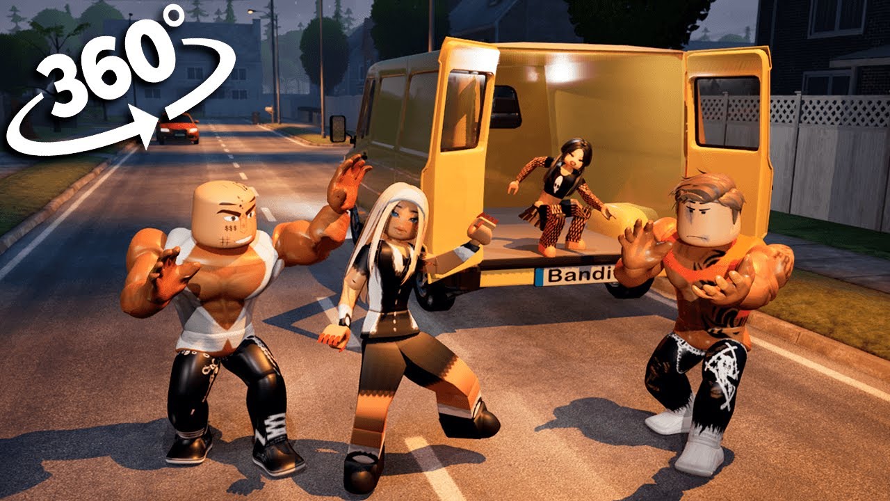 360° Escaping Bad Guys in ROBLOX | Story in VR