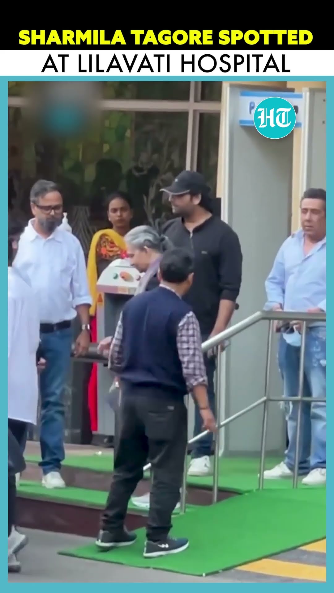 Sharmila Tagore Arrives At Lilavati Hospital To Check On Saif Ali Khan #ytshorts