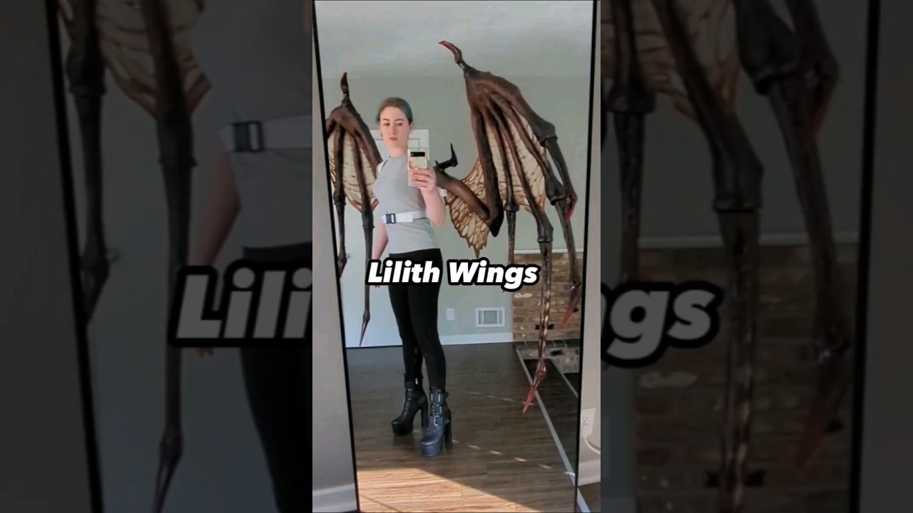 Lilith Wings are done! Now to bring to BlizzCon 😈 #cosplay #gaming #demon
