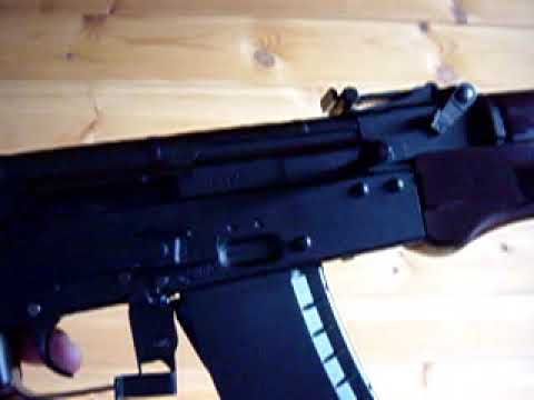 次世代 AK102 チャージングハンドル連動ボルトストップ 残弾0