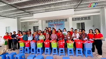 Tặng quà cho người dân có hoàn cảnh khó khăn ở xã Ô Lâm | Truyền hình An Giang 2