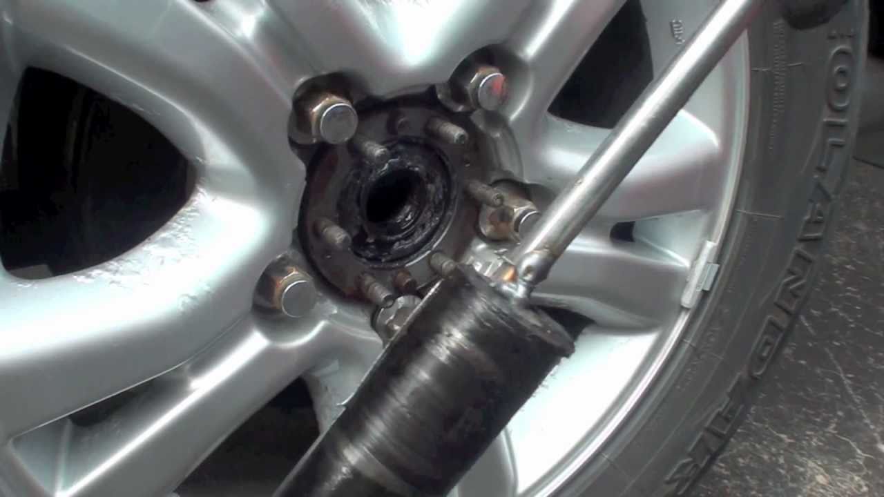 4X4 Broken axle removal technique YouTube