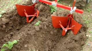 butter les pommes de terre avec un butoir pour motoculteur ou micro tracteur chez TDO