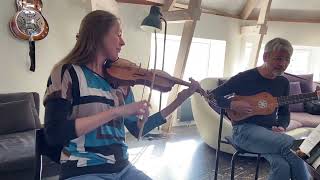 Download Lagu NORWEGIAN WOOD - Marleen Wester, Mike Fentross, Maarten Ornstein MP3