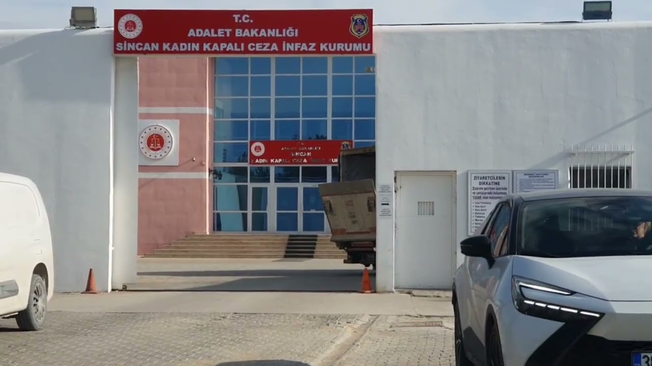 Günaydın Rojbaş. Bugün Sincan Cezaevi'nde bulunan mahpusları ziyaret ediyorum!