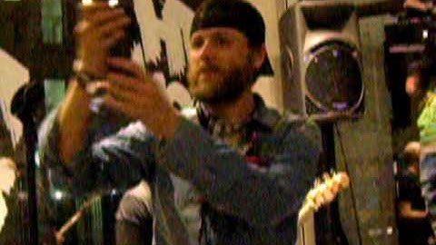 Jovanotti DJ set show case@55DSL store in NYC con Saturnino e R. Onori 17.02.2009 4 Muoviti muoviti