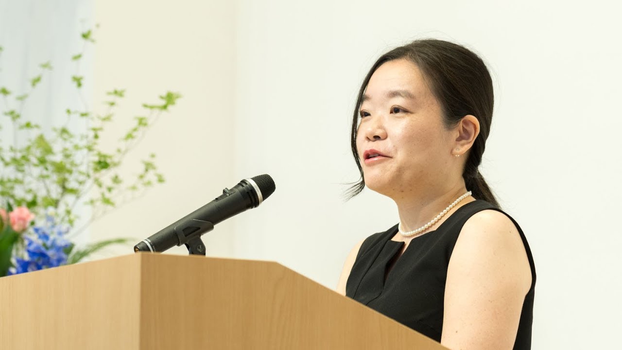 Yukiko Tokiwa: GLOBIS MBA Entrance Ceremony - YouTube