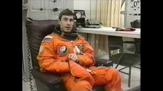 Space Shuttle Discovery STS-60 (1994) - 2/2 - Sergei Krikalev - The First Russian-Citizen Astronaut
